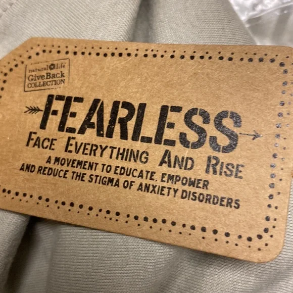 New “word on the street” inspirational T-shirt - Picture 9 of 12